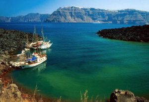 Nea Kameni, el volcan de la isla de Santorini